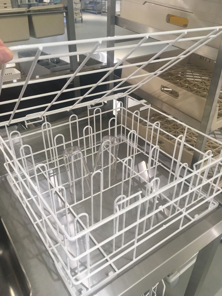 Rhima kunststof bekerkorf met klapdeksel